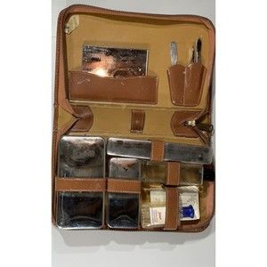 Vtg Genuine Leather Travel Vanity Grooming Accessories Kit Plastic Case P.M. Co.